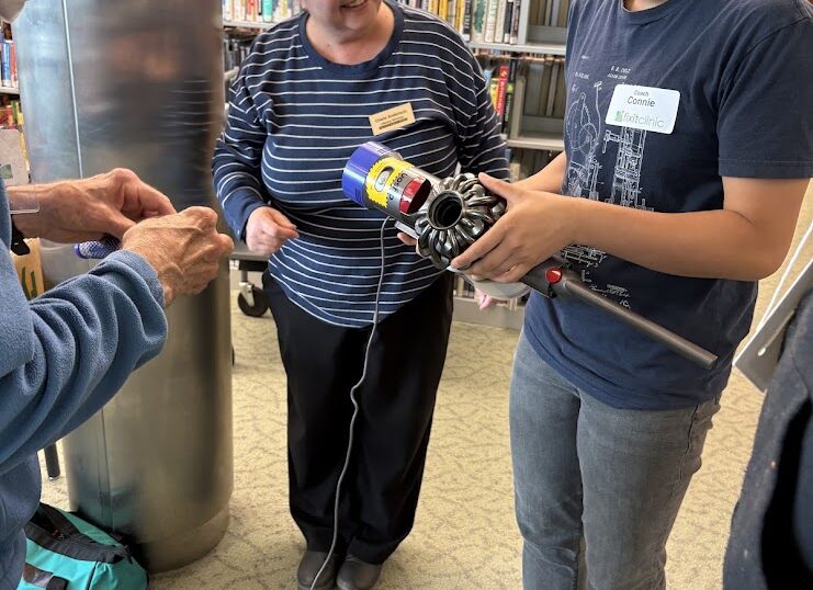 Fixit Clinic, vacuum